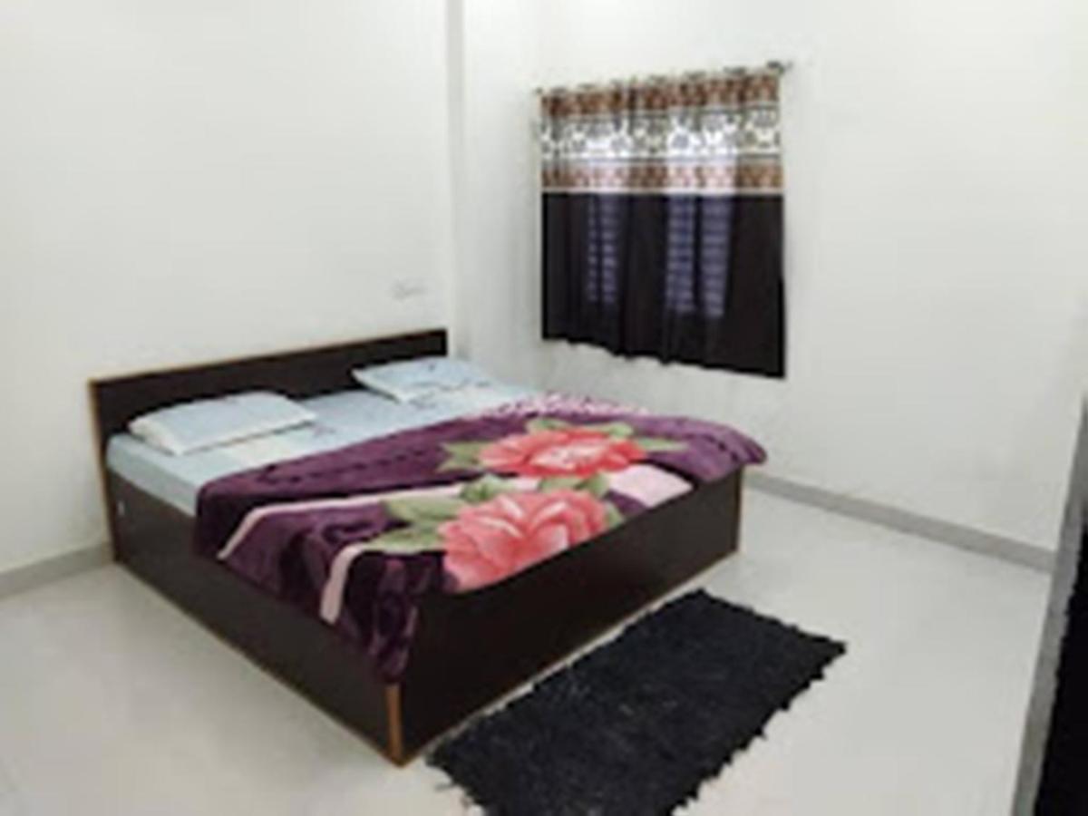 Hotel Paradise Inn Nagaon  Экстерьер фото